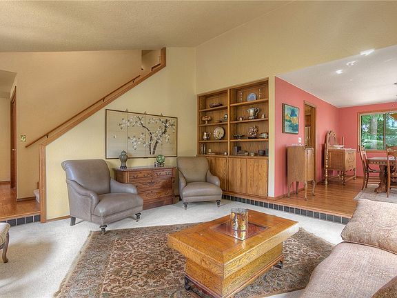 4th image of 1604 Easthill Pl NW