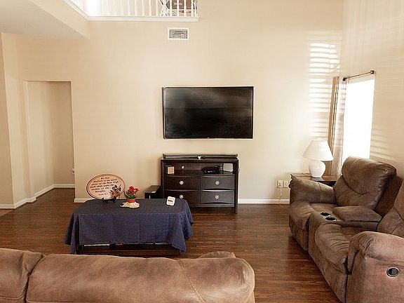 3rd image of 148 Lighthouse Dr