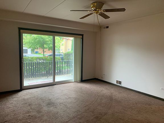 5th image of 13526 Lawler Ave APT 27