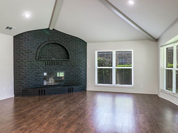 3rd image of 614 Woodland Hills Dr