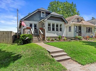 1736 S 69th St, West Allis, WI 53214