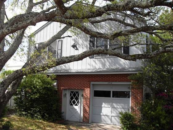 1st image of 2512 Bridges St