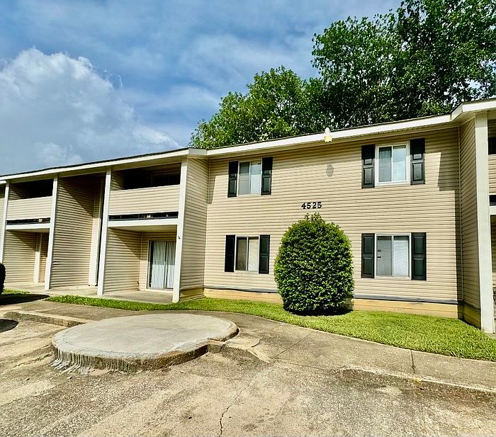 1st image of 4525 Judith Ln SW #14-1