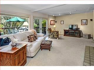 5th image of 4555 Thurber Ln