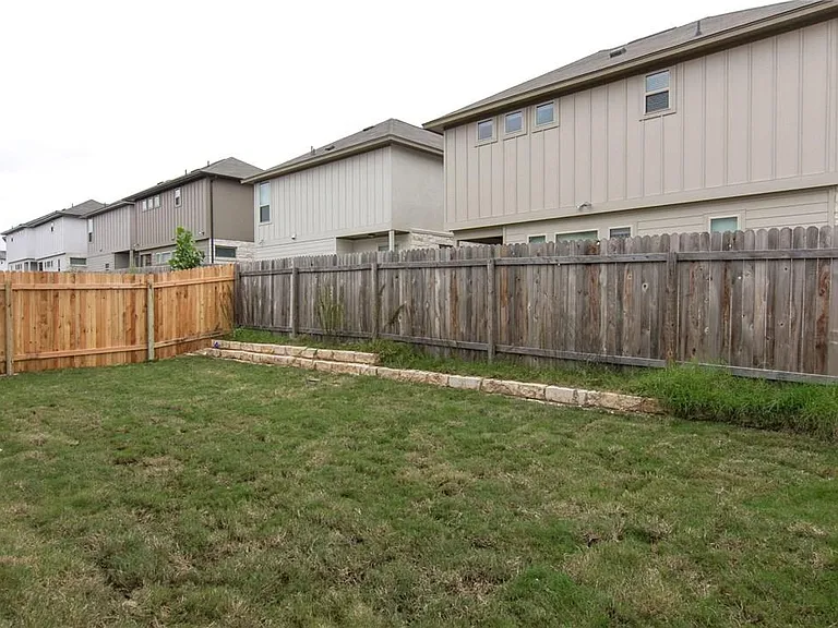 3240 E Whitestone Blvd #85 — Photo 36