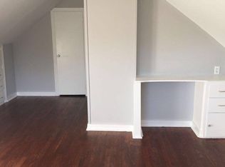 1312 W White St, Champaign, IL 61821