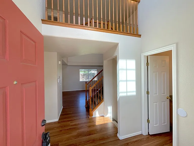6112 Chivalry Dr — Photo 10