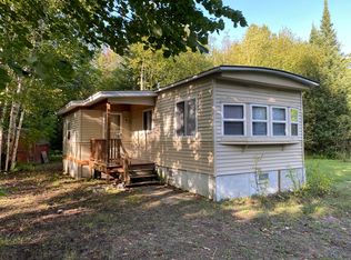 13080 Paradise Lake Rd, Levering, MI 49755