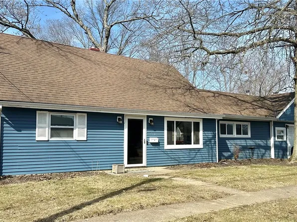 716 Vermont Dr, Lorain, OH 44052