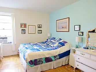 Rented by Brooklyn Heights Real Estate Inc