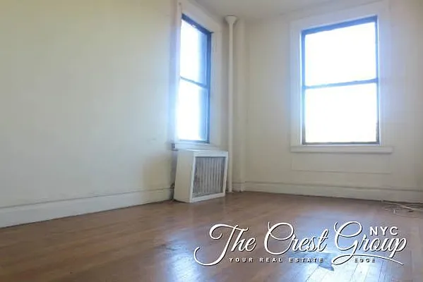 Sold by The Crest Group | media 3