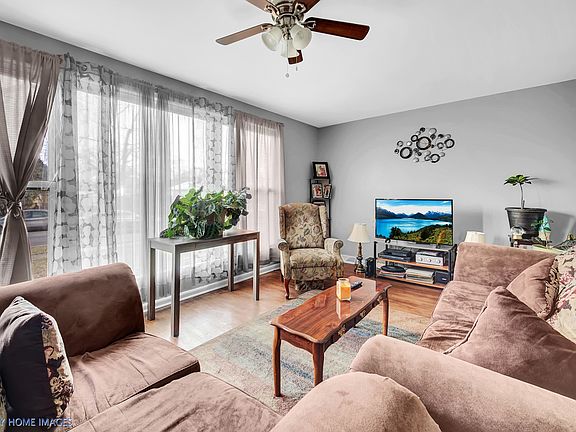 2nd image of 328 Sherry Ln