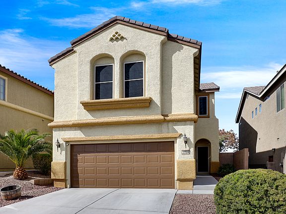 3rd image of 10724 Little Horse Creek Ave