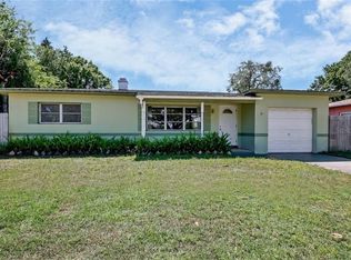 5868 46th Ave N, Kenneth City, FL 33709