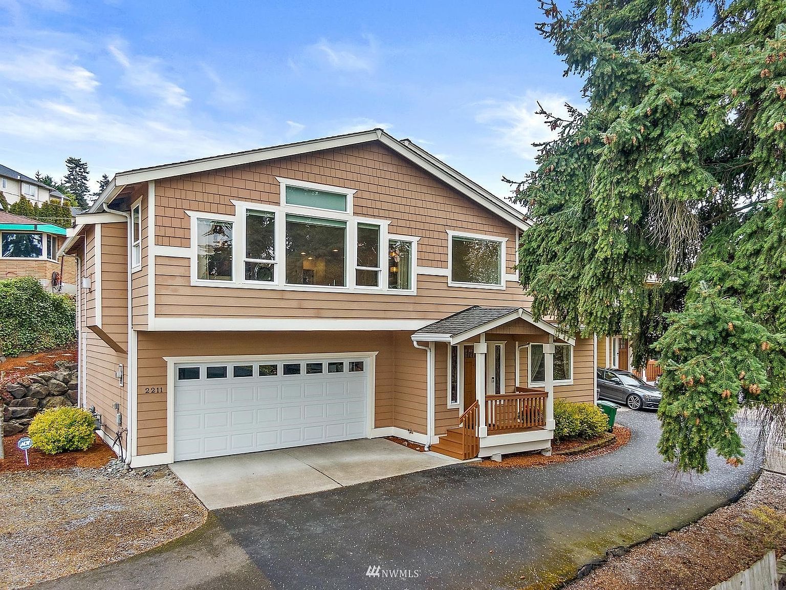 2211 NE 6th Court, Renton, WA 98056 | Zillow