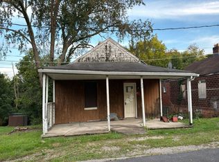 20 Ridge St, Clarksville, PA 15322