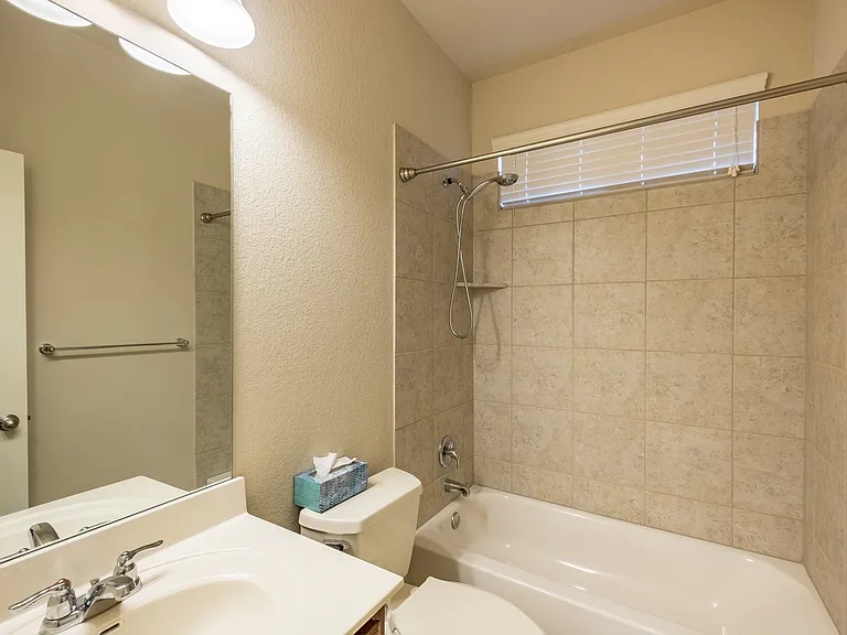 165 Lady Bird Ln — Photo 25