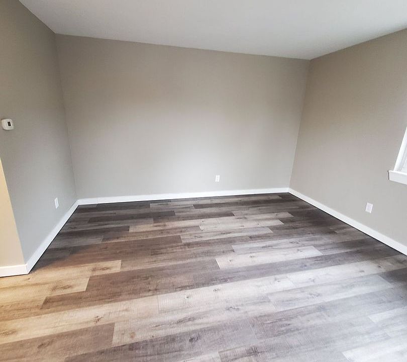 1st image of 327 Arlington St APT 4