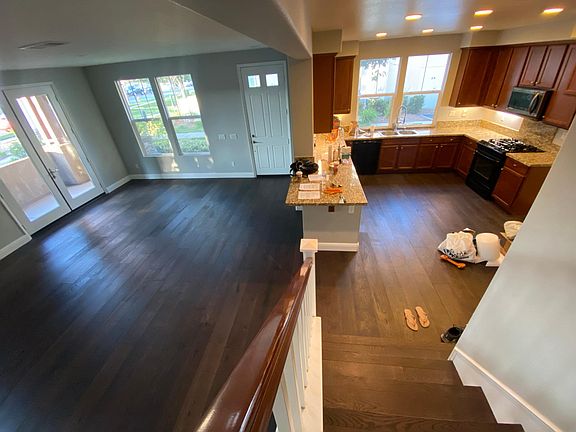 3rd image of 28541 Pietro Dr