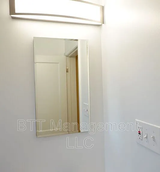 8802 Plymouth St #6 — Photo 39