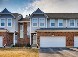 7240 Chestnut Hills Dr, Burr Ridge, IL 60527