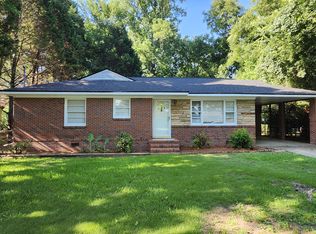 2752 Hawthorne Dr, Columbus, GA 31903