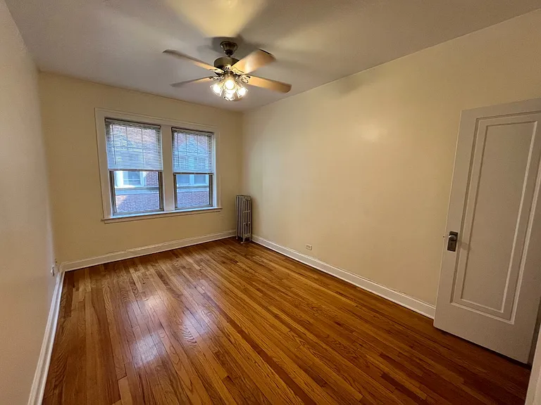 6131 N Hoyne Ave #1 — Photo 7