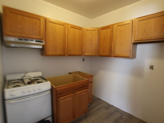 3rd image of 202 W 81st St APT 5A