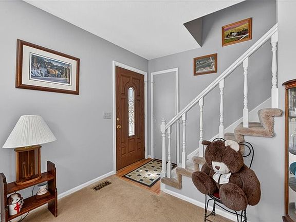 4th image of 24960 Earnest Rd