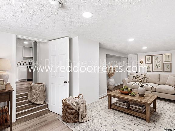 3rd image of 389 N Main St #G