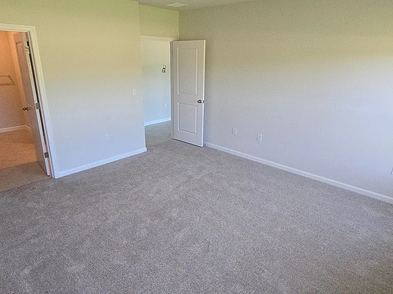 1610 Minnesota Rd — Photo 23