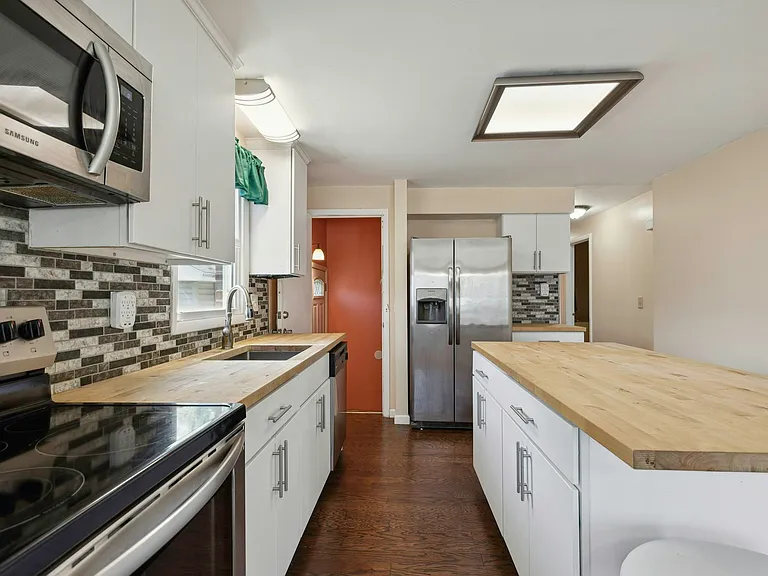 817 Winton St #1 — Photo 19
