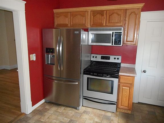 5th image of 1001 S 25th St