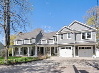 6 Hale Pl, Medfield, MA 02052