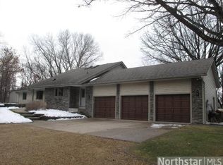 11225 Albavar Path, Inver Grove Heights, MN 55077