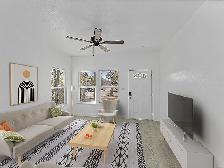 Furnished common areas! (Actual furniture will vary)