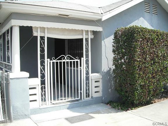 3rd image of 24677 E Court St