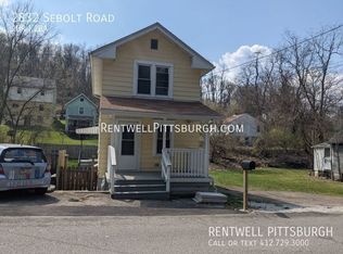 2832 Sebolt Rd, South Park, PA 15129