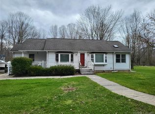 144 N Grand St, West suffield, CT 06093