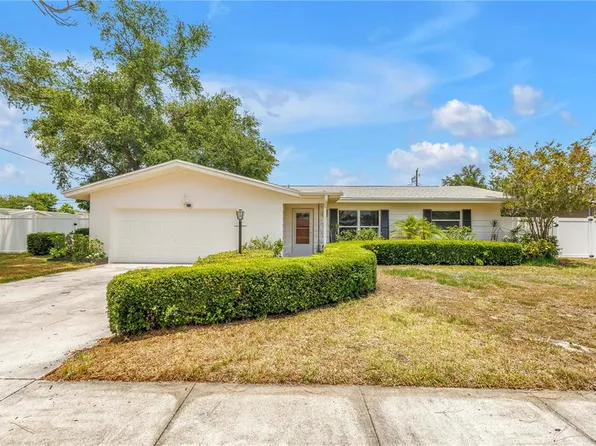 1550 Idle Dr, Clearwater, FL 33756