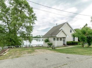 5170 Eagle Lake Dr, Waterford, MI