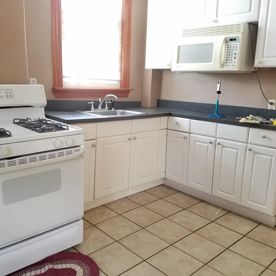 4 bed, 1200 sqft, $2,800 — Photo 4