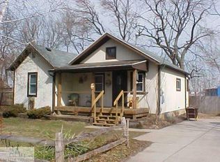 417 Curry Ln, Lansing, MI 48911