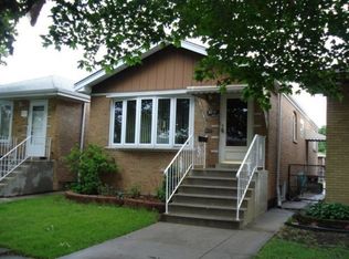 5917 S McVicker Ave, Chicago, IL