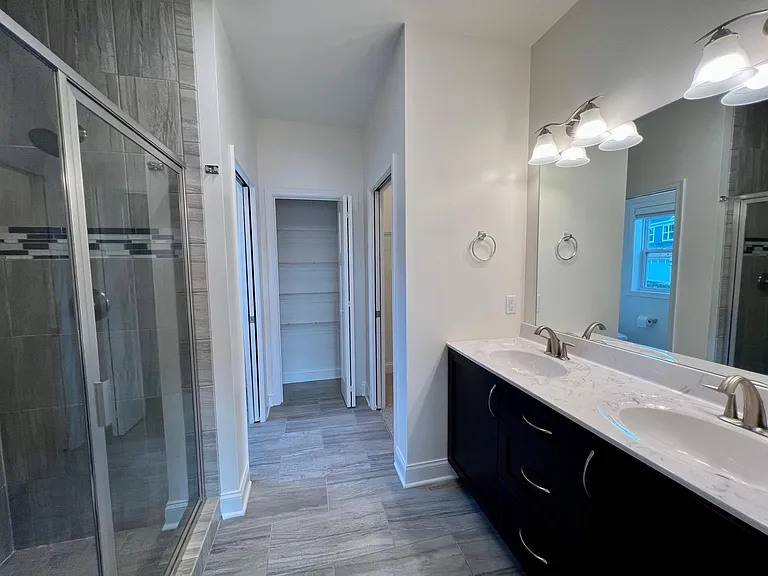 111 Aeropointe Ln — Photo 6