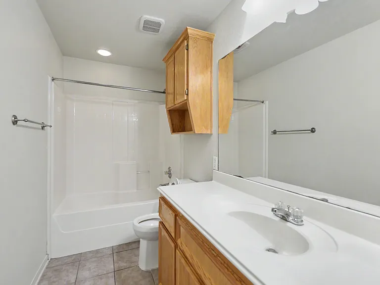 2806 Hydrangea Ave — Photo 14