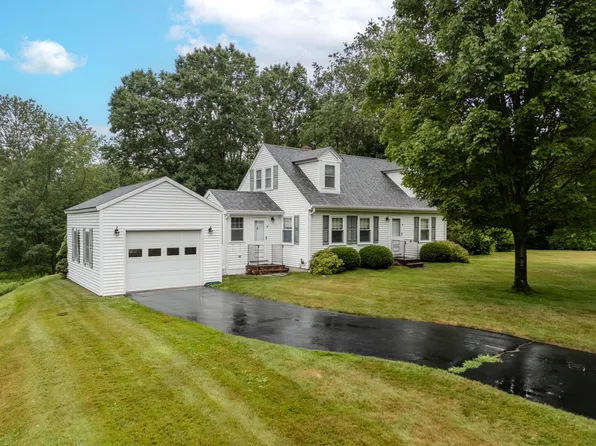 141 Moses Gerrish Farmer Road, Eliot, ME 03903