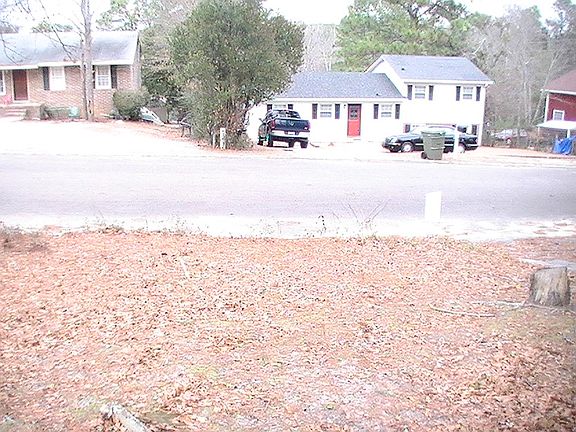 3rd image of 1313 Congress Dr NW