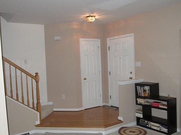 2nd image of 2401 Valleymeade Pl #2401