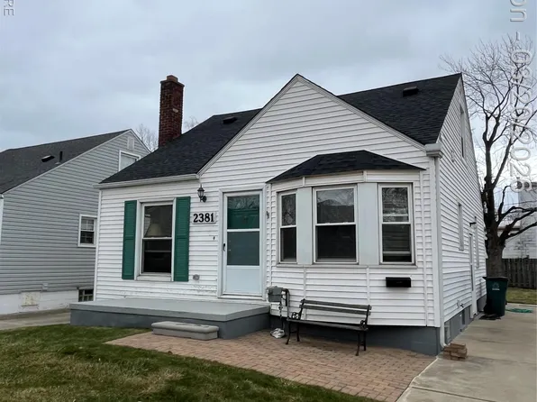 2381 Princeton Rd, Berkley, MI 48072